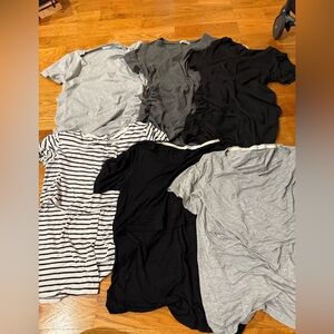 Maternity and nursing T-Shirt bundle size medium and large